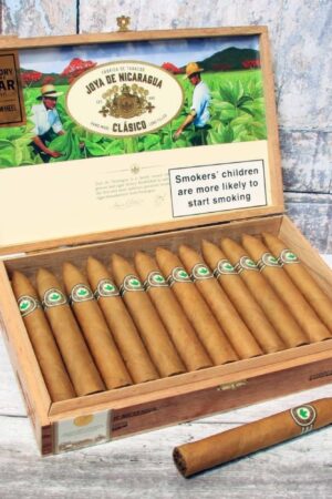 Joya de Nicaragua Clasico Torpedo Cigars – Box of 25